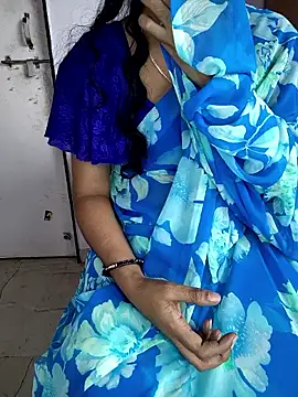 lovelygirl4567 online show from February 2026 04:54:02 AM