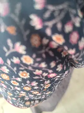 lovelygirl4567 online show from February 2026 04:36:02 AM