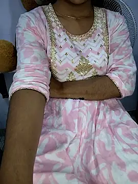 lovelygirl4567 online show from November 2025 05:17:02 PM