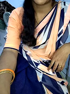 lovelygirl4567 online show from December 2025 04:41:01 PM