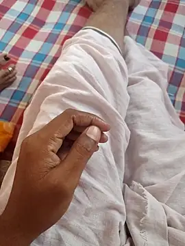 lovelygirl4567 online show from November 2025 04:28:02 AM