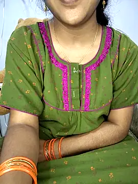 lovelygirl4567 online show from November 2025 05:05:02 PM