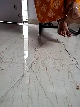 lovelygirl4567 online show from October 2025 03:25:02 AM