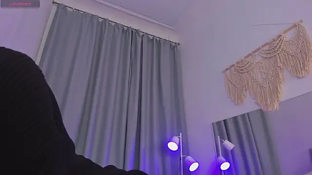 Snapshot of Iris_Pastels chatting on February 2025 10:20:02 AM Iris Pastels online show from February 2025 10:20:02 AM