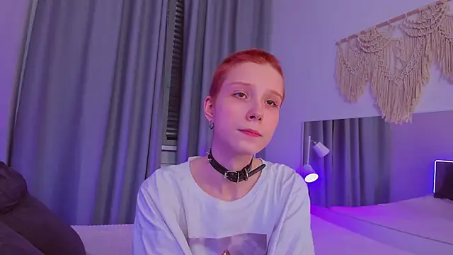 Snapshot of Iris_Pastels chatting on February 2025 07:04:02 PM Iris Pastels online show from February 2025 07:04:02 PM