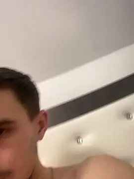 Demonpull69 online show from December 2025 04:23:02 PM