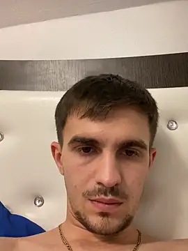 Demonpull69 online show from November 2025 07:29:02 PM