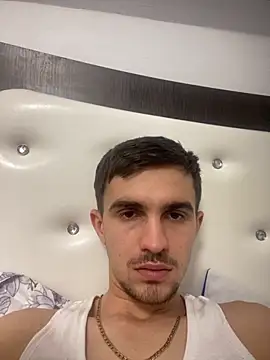 Demonpull69 online show from November 2025 03:33:02 PM