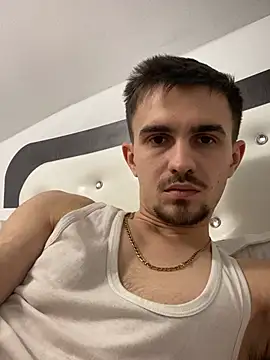 Demonpull69 online show from February 2026 04:06:01 PM