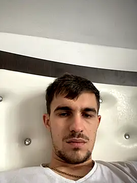 Demonpull69 online show from November 2025 09:10:02 AM