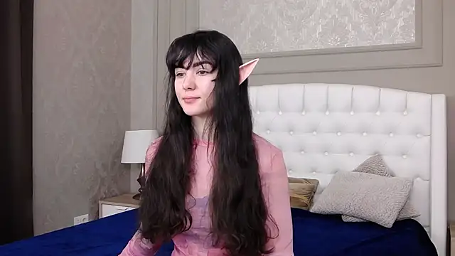 Little  Iris online show from March 2025 04:27:02 AM