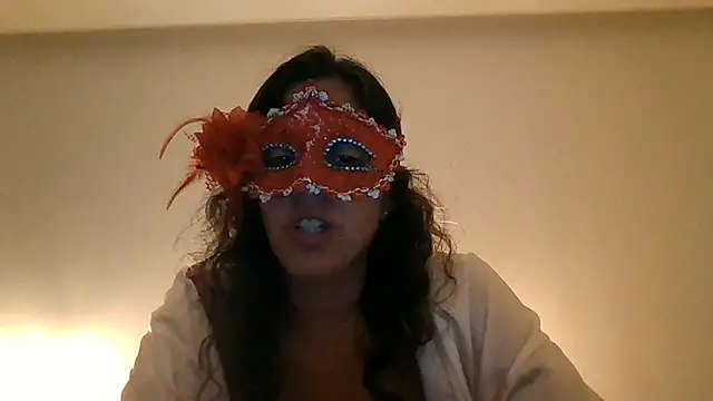 Snapshot of couple-tuga chatting on July 2026 11:27:01 PM couple-tuga online show from July 2026 11:27:01 PM