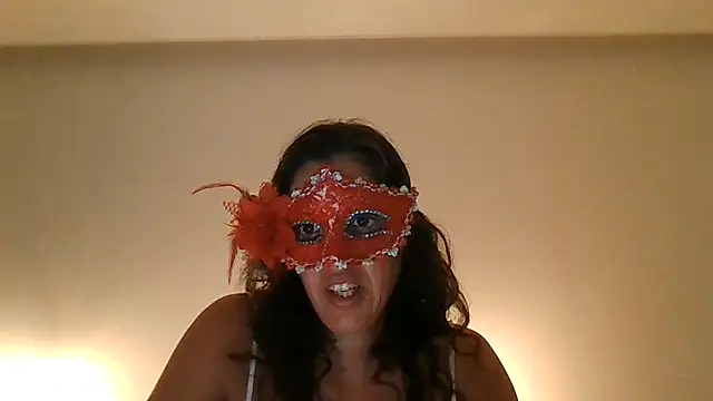 Snapshot of couple-tuga chatting on July 2026 10:09:01 PM couple-tuga online show from July 2026 10:09:01 PM