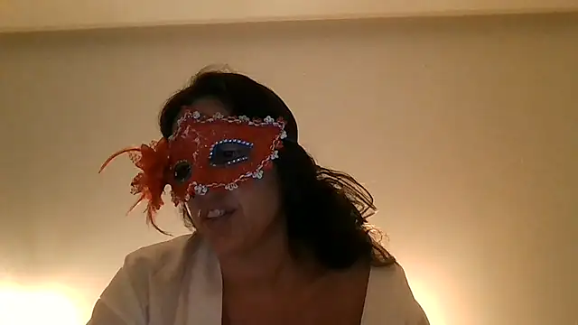 Snapshot of couple-tuga chatting on July 2026 10:01:02 PM couple-tuga online show from July 2026 10:01:02 PM