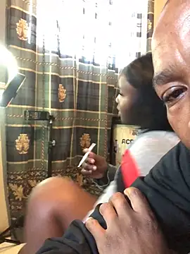 Snapshot of MKbesxxx chatting on May 2026 04:54:01 AM MKbesxxx online show from May 2026 04:54:01 AM
