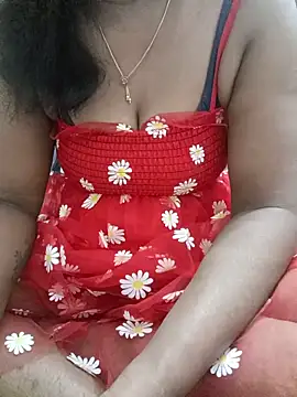 Snapshot of Tamil_Vishalini chatting on May 2026 05:28:02 AM Tamil Vishalini online show from May 2026 05:28:02 AM