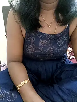 Tamil Vishalini online show from November 2025 03:44:01 AM