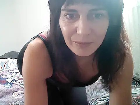 Snapshot of Amalia_Cori chatting on February 2025 12:10:02 PM Amalia Cori online show from February 2025 12:10:02 PM