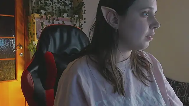  lisacute online show from March 2025 02:15:02 PM