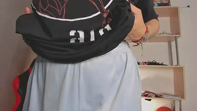  lisacute online show from January 2025 12:07:02 PM