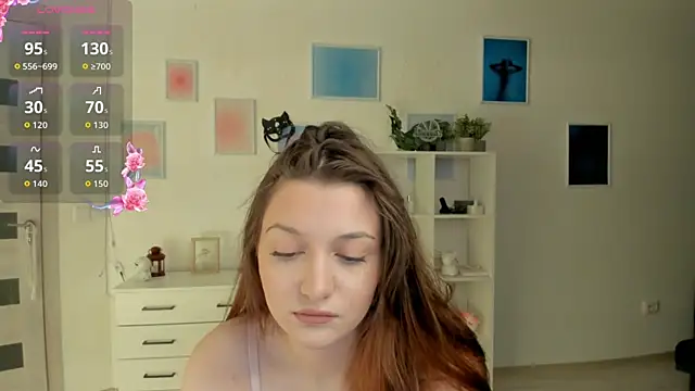 Snapshot of MiaVixxen chatting on December 2025 04:22:02 AM MiaVixxen online show from December 2025 04:22:02 AM