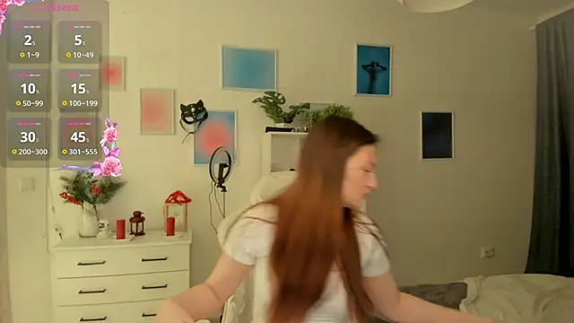 Snapshot of MiaVixxen chatting on November 2025 05:00:02 AM MiaVixxen online show from November 2025 05:00:02 AM