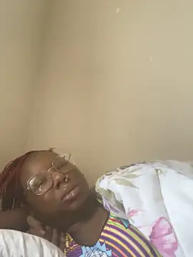 DamnBubbles online show from February 2025 07:06:02 PM