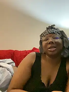 DamnBubbles online show from January 2025 08:10:02 AM