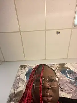 DamnBubbles online show from February 2025 03:53:02 AM