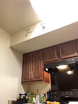 DamnBubbles online show from February 2025 08:21:02 AM