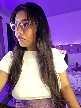 Snapshot of PaulaOrtiz_1 chatting on October 2025 01:01:02 PM PaulaOrtiz 1 online show from October 2025 01:01:02 PM