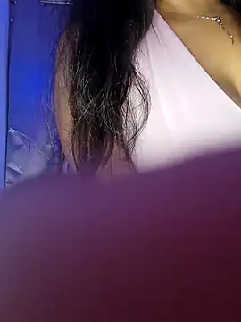 Snapshot of PaulaOrtiz_1 chatting on March 2025 03:12:02 AM PaulaOrtiz 1 online show from March 2025 03:12:02 AM