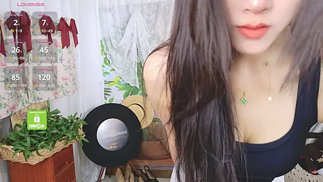 xiaotiantian-76 online show from April 2026 02:49:02 AM