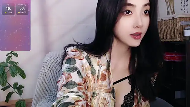 xiaotiantian-76 online show from September 2025 02:58:01 AM