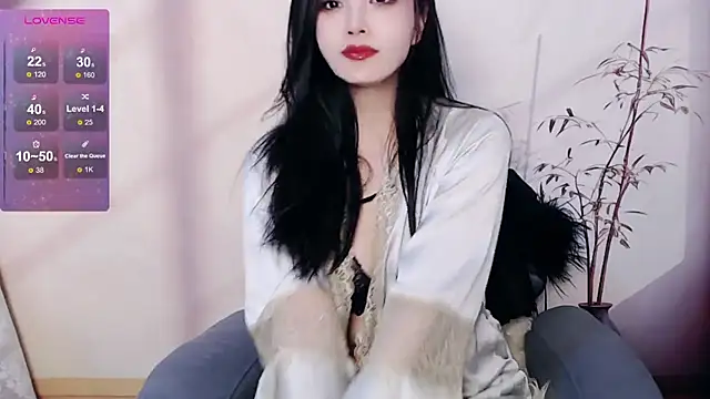 xiaotiantian-76 online show from March 2025 12:20:01 PM