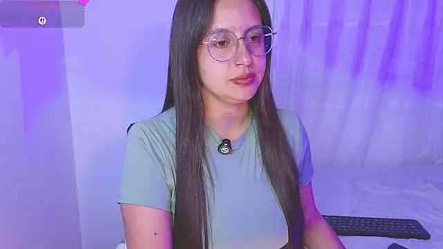 Gretta Hot online show from March 2026 11:40:02 PM