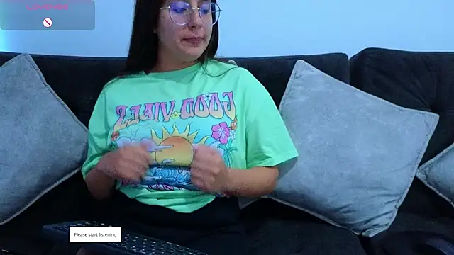 Snapshot of Gretta_Hot chatting on February 2025 09:00:01 PM Gretta Hot online show from February 2025 09:00:01 PM