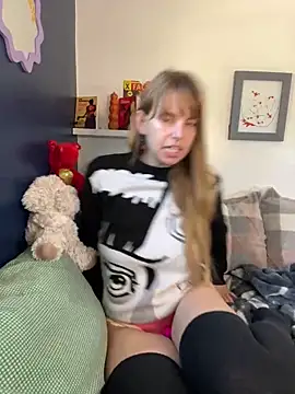 Snapshot of thigh_hi chatting on January 2025 05:33:01 PM thigh hi online show from January 2025 05:33:01 PM