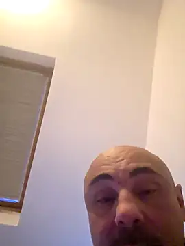 Insaneman1 online show from February 2026 04:26:01 PM