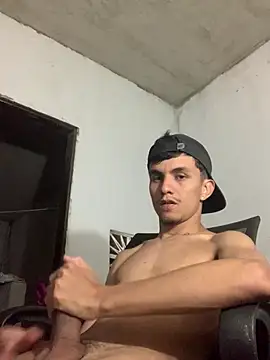 Snapshot of gabrielzinnnn085 chatting on July 2026 04:42:01 AM gabrielzinnnn085 online show from July 2026 04:42:01 AM