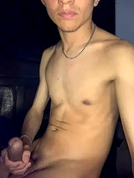 gabrielzinnnn085 online show from September 2025 04:07:02 AM