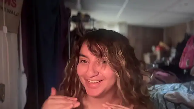 mamifresita online show from November 2025 07:41:02 PM