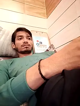 Tarun 0026 online show from October 2025 05:41:01 AM