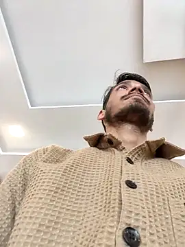 Snapshot of Tarun_0026 chatting on February 2026 09:43:02 AM Tarun 0026 online show from February 2026 09:43:02 AM