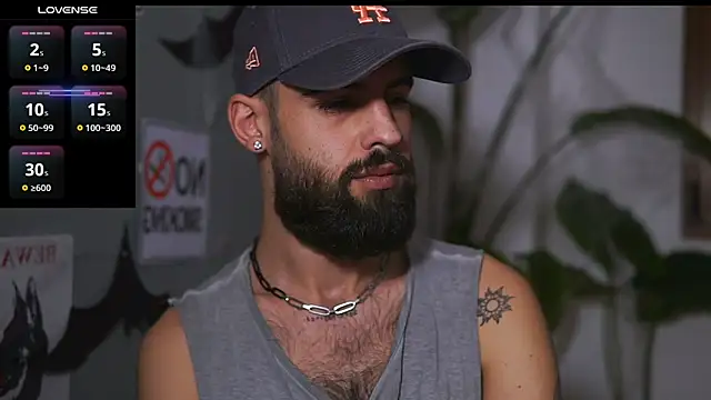 HairyRobxxx online show from October 2025 04:28:02 PM