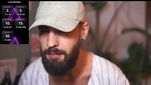 HairyRobxxx online show from October 2025 04:18:01 PM