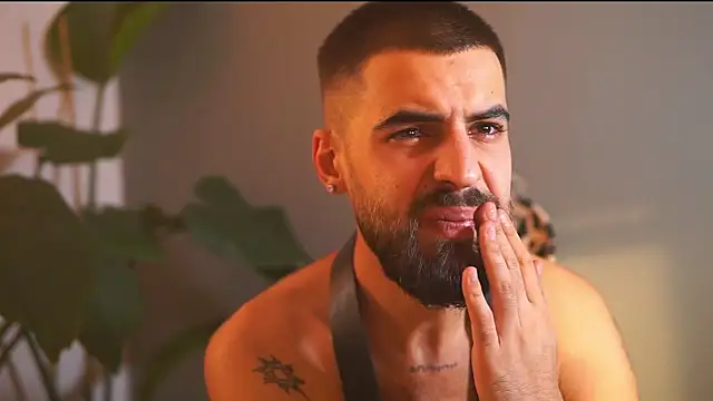 HairyRobxxx online show from September 2025 03:18:01 PM