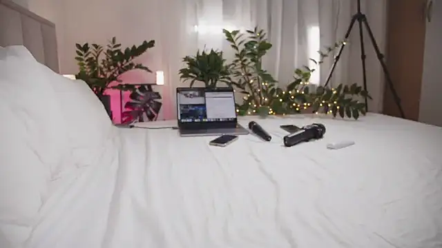 SexyGames online show from September 2025 05:23:01 PM