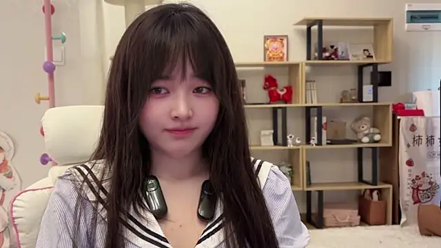 Chenjing0 online show from February 2026 06:19:02 AM