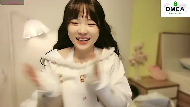 Snapshot of Chenjing0 chatting on January 2025 01:08:01 PM Chenjing0 online show from January 2025 01:08:01 PM